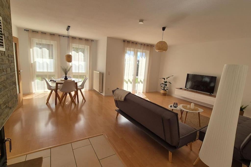 Ferienwohnung Au In Bitburg Exteriör bild